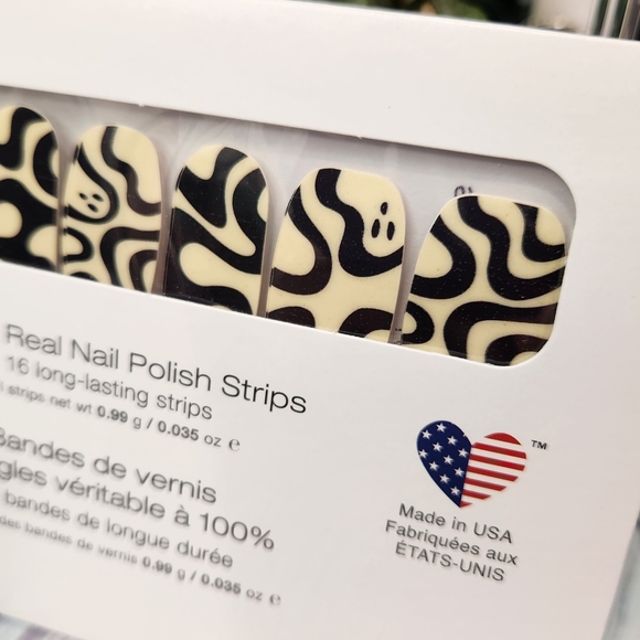 Color Street Glow In The Dark Halloween Set - Picture 4 of 5